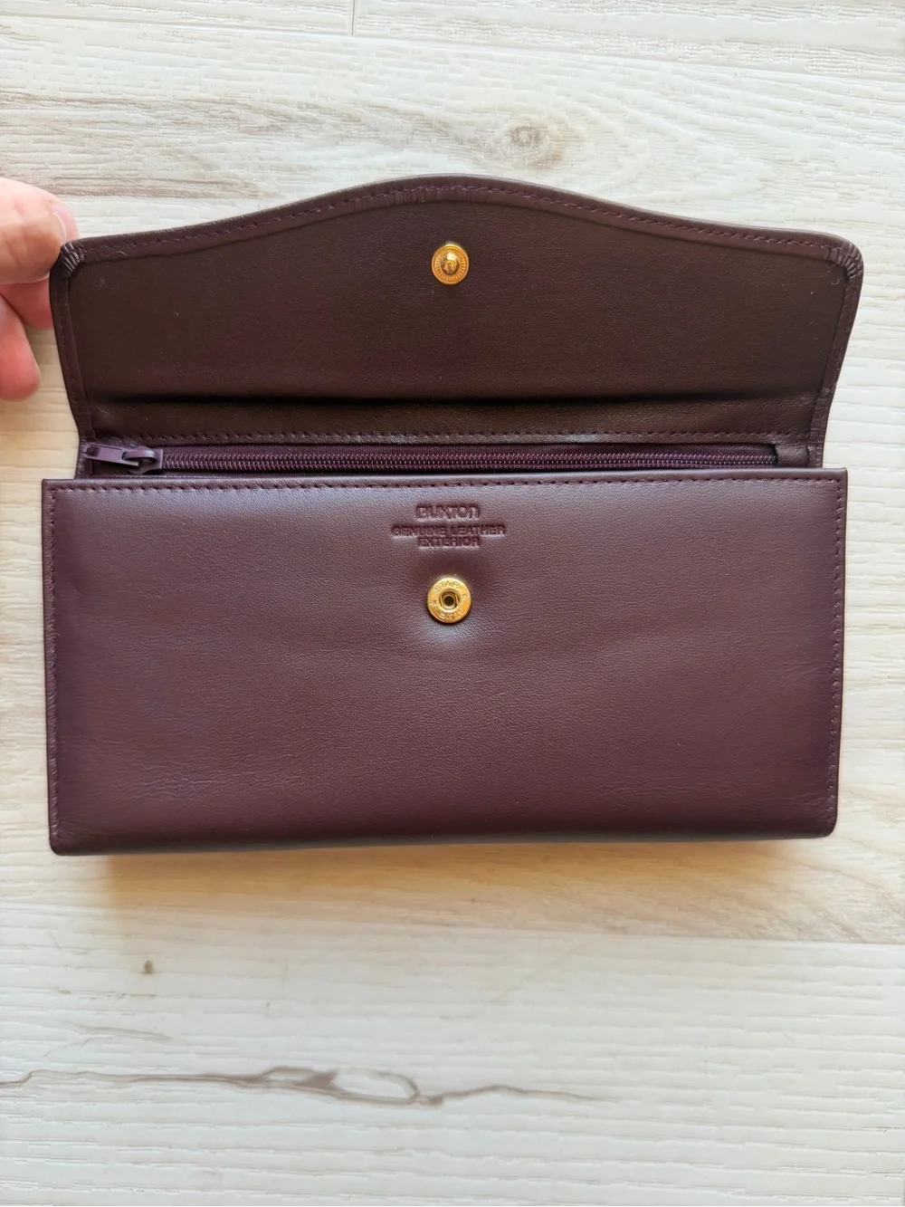 Buxton Women's Envelope Wallet Genuine Leather in Deep Plum/Maroon